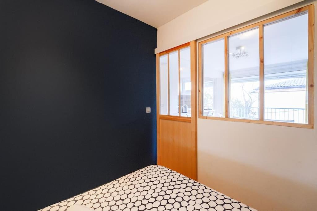 Apartment 1 Bedroom/clim/wifi, St Michel Station Toulouse